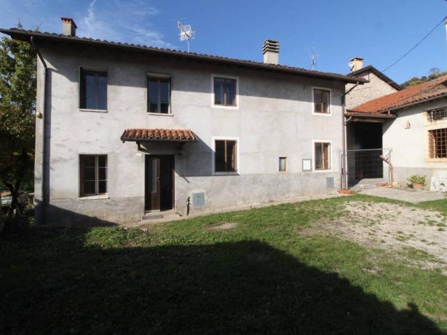 Villa Schiera in vendita a Cornedo Vicentino, Veneto