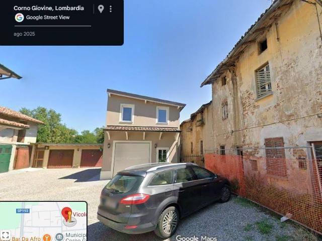 Villa Schiera in vendita a Corno Giovine, Lombardia