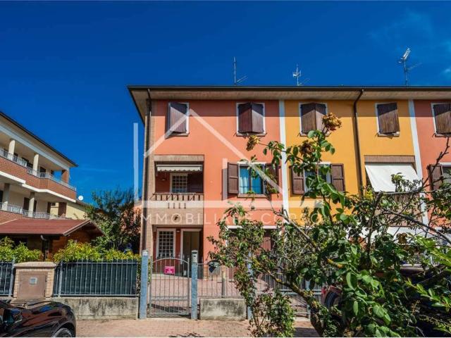 Villa Schiera in vendita a Pianura Reggiana, Re