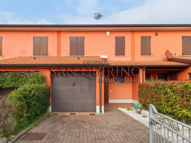 Villa Schiera in vendita a Pianura Reggiana, Re