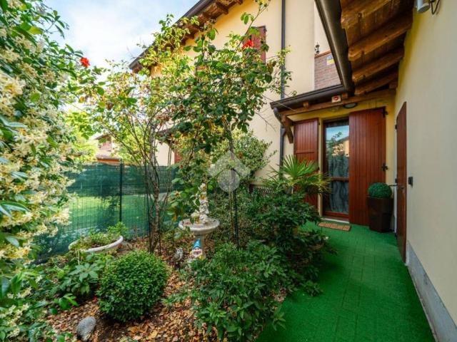 Villa Schiera in vendita a Pianura Reggiana, Re