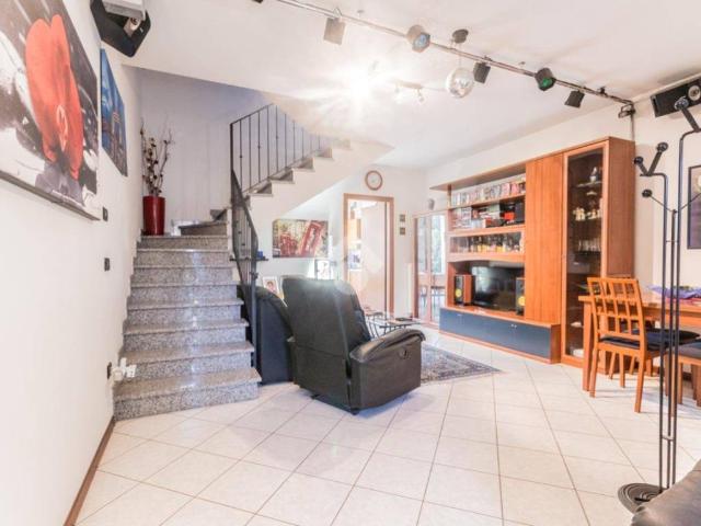 Villa Schiera in vendita a Pianura Reggiana, Re