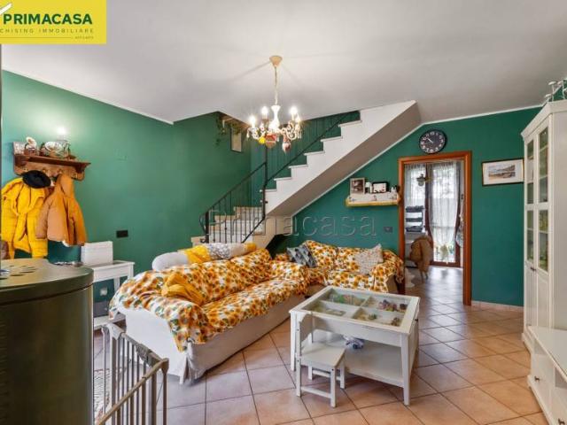 Villa Schiera in vendita a Pianura Reggiana, Re
