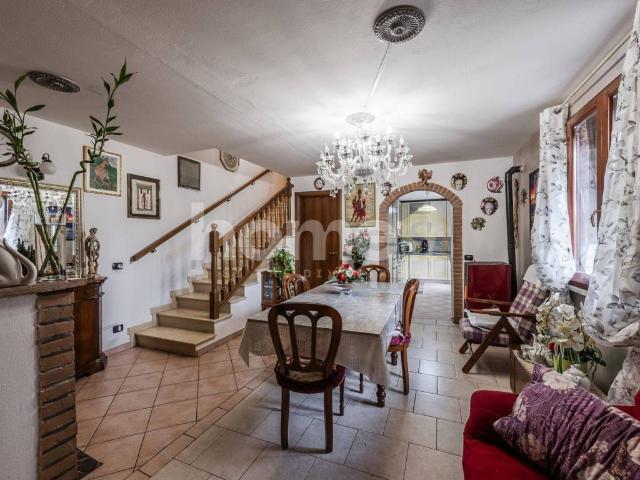 Villa Schiera in vendita a Pianura Reggiana, Re