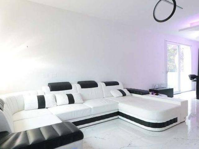 Villa Schiera in vendita a Pianura Reggiana, Re