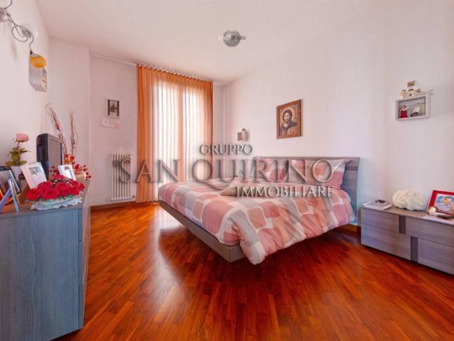 Villa Schiera in vendita a Pianura Reggiana, Re