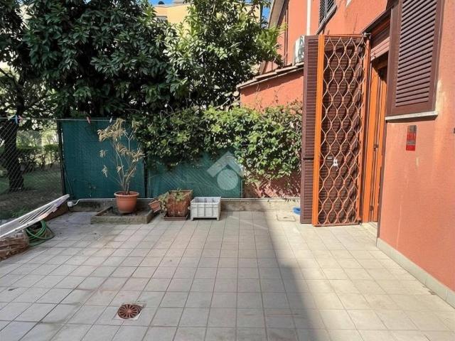 Villa Schiera in vendita a Molinetto di Lorenteggio, Corsico