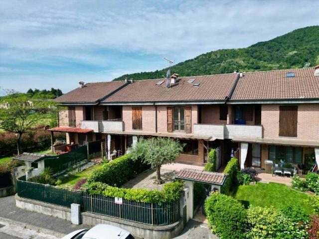 Villa Schiera in vendita a Corte Franca, Lombardia
