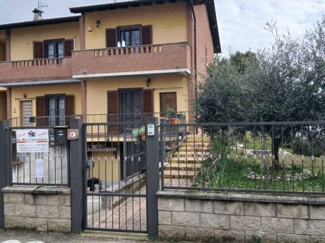 Villa Schiera in vendita a Corteolona, Lombardia
