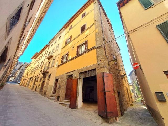 Villa Schiera in vendita a Cortona, Toscana