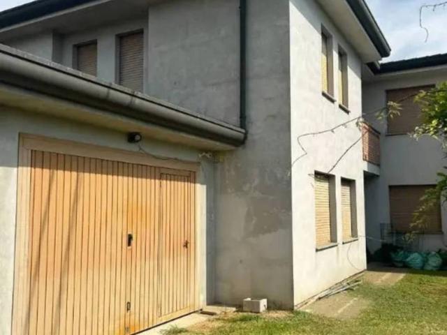 Villa Schiera in vendita a Costa Di Rovigo, Veneto