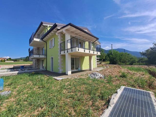 Villa Schiera in vendita a Castion Veronese, Costermano