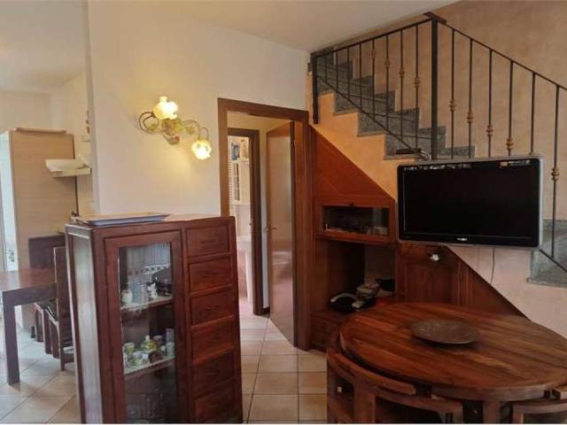 Villa Schiera in vendita a Maggio, Cremeno