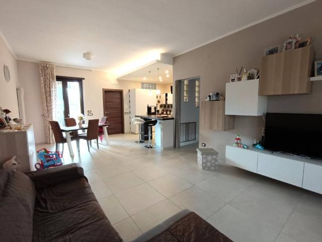 Villa Schiera in vendita a Battaglione, Cremona