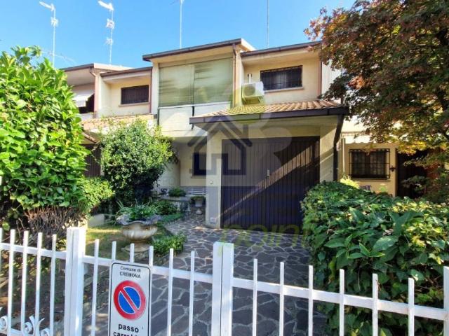 Villa Schiera in vendita a Zaist, Cremona