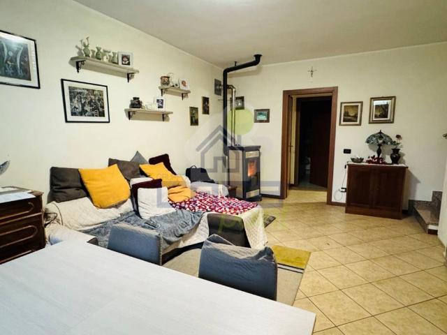 Villa Schiera in vendita a Battaglione, Cremona