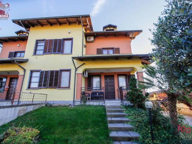 Villa Schiera in vendita a Campagna, Piemonte