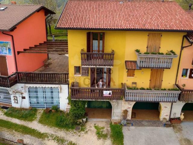 Villa Schiera in vendita a Crespadoro, Veneto