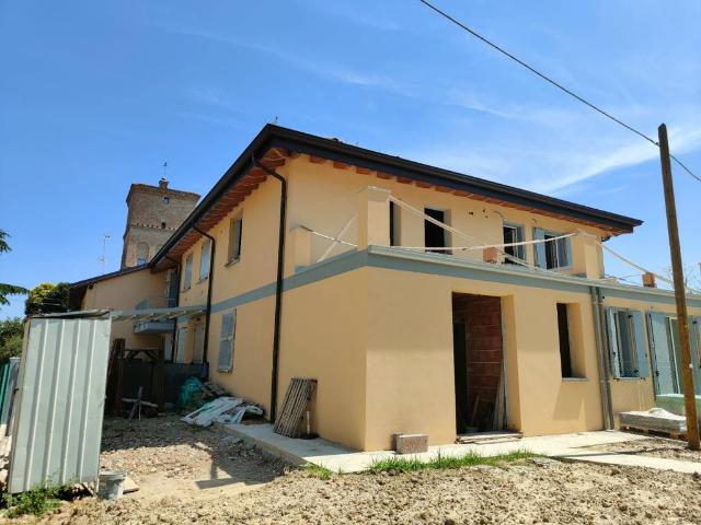 Villa Schiera in vendita a Unione Terre d'Acqua, Crevalcore