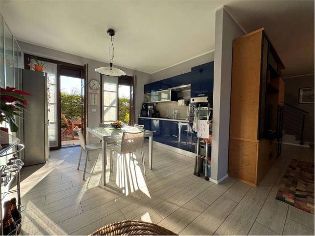 Villa Schiera in vendita a Tetto Bovis, Piemonte