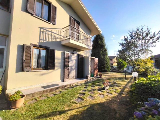 Villa Schiera in vendita a Piemonte, Cuneo