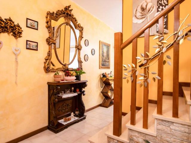Villa Schiera in vendita a Santa Maria di Non, Curtarolo