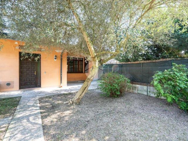 Villa Schiera in vendita a Levata, Curtatone