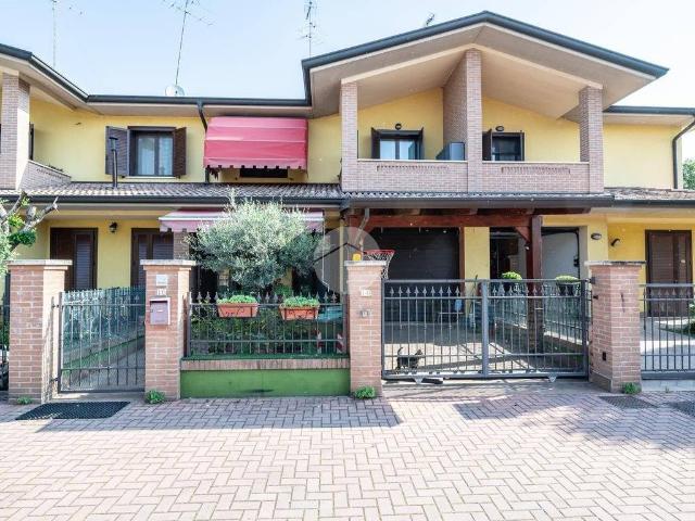 Villa Schiera in vendita a Eremo, Curtatone