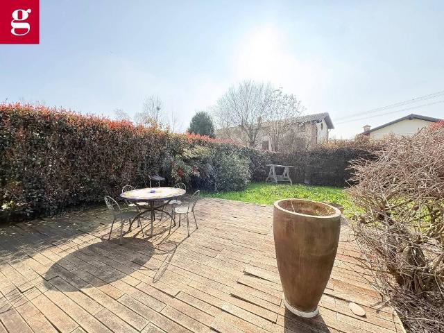Villa Schiera in vendita a Cascina Santa Maria Fenino, Cusago
