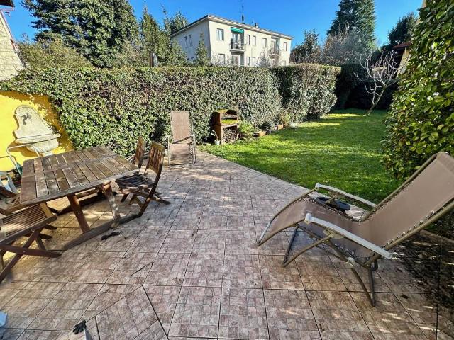 Villa Schiera in vendita a Zona Omogenea Milano Nord, Cusano Milanino