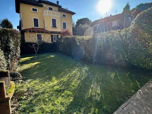 Villa Schiera in vendita a Zona Omogenea Milano Nord, Cusano Milanino