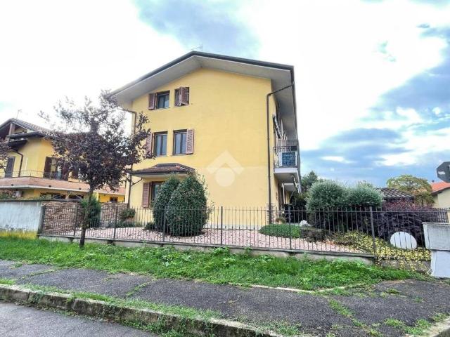Villa Schiera in vendita a Olcella, Dairago
