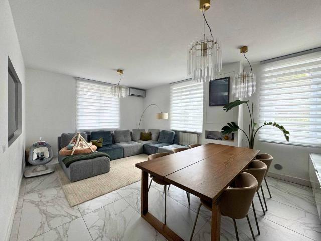 Villa Schiera in vendita a Mariano al Brembo, Dalmine