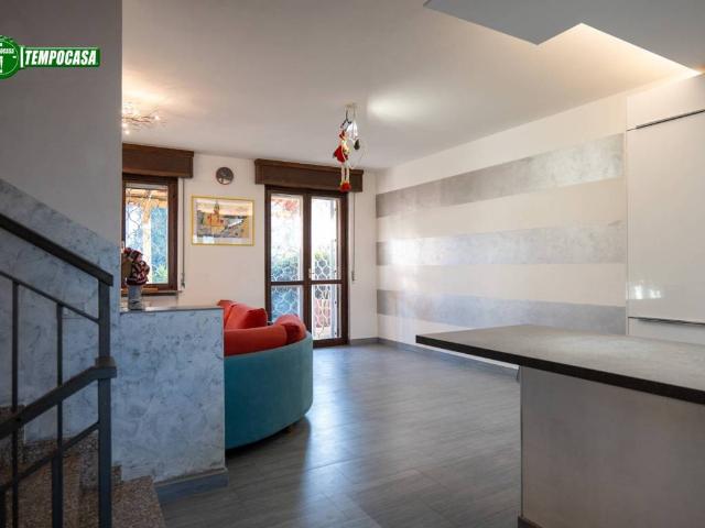 Villa Schiera in vendita a Brembo, Dalmine