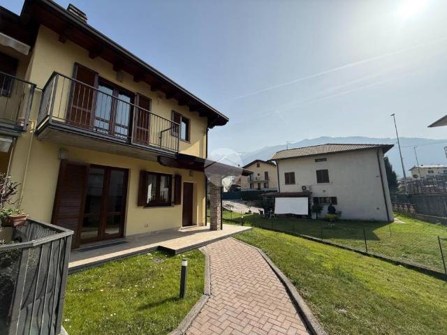 Villa Schiera in vendita a Comunità montana della valle Camonica, Darfo