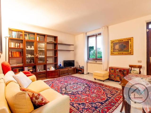 Villa Schiera in vendita a Daverio, Varese