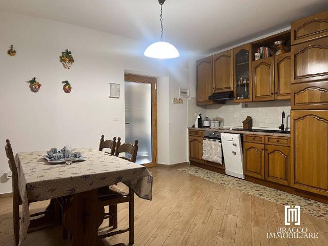 Villa Schiera in vendita a Dego, Liguria