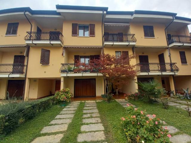 Villa Schiera in vendita a Desenzano Del Garda, Lombardia