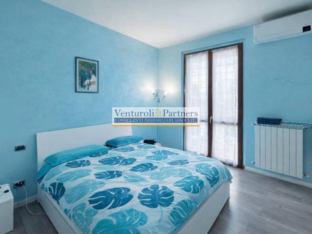Villa Schiera in vendita a Rivoltella del Garda, Desenzano Del Garda