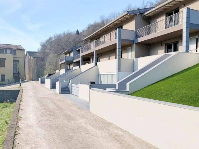 Villa Schiera in vendita a Centenaro, Desenzano del Garda