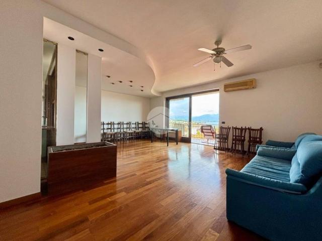 Villa Schiera in vendita a Vicina, Desenzano Del Garda