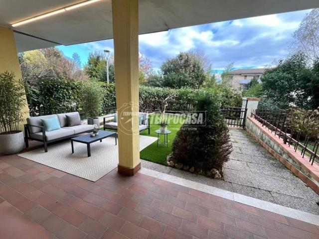 Villa Schiera in vendita a Desenzano Del Garda, Brescia