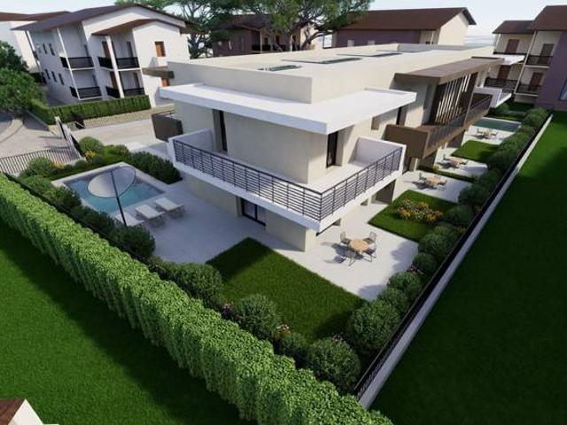 Villa Schiera in vendita a Desenzano Del Garda, Lombardia