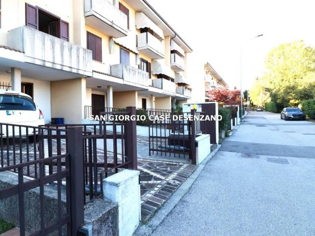 Villa Schiera in vendita a Desenzano Del Garda, Lombardia