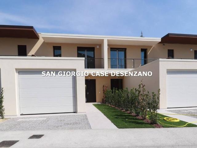 Villa Schiera in vendita a Desenzano Del Garda, Lombardia