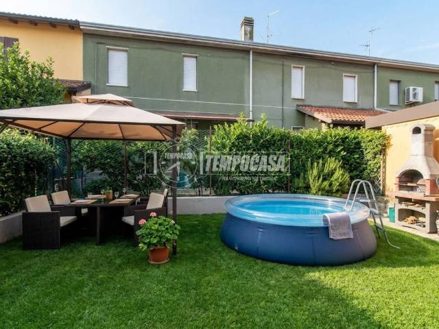 Villa Schiera in vendita a San Pietro e Paolo, Desio
