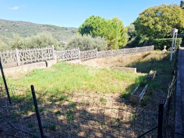 Villa Schiera in vendita a Diano Arentino, Liguria