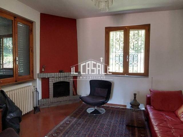 Villa Schiera in vendita a Dicomano, Toscana
