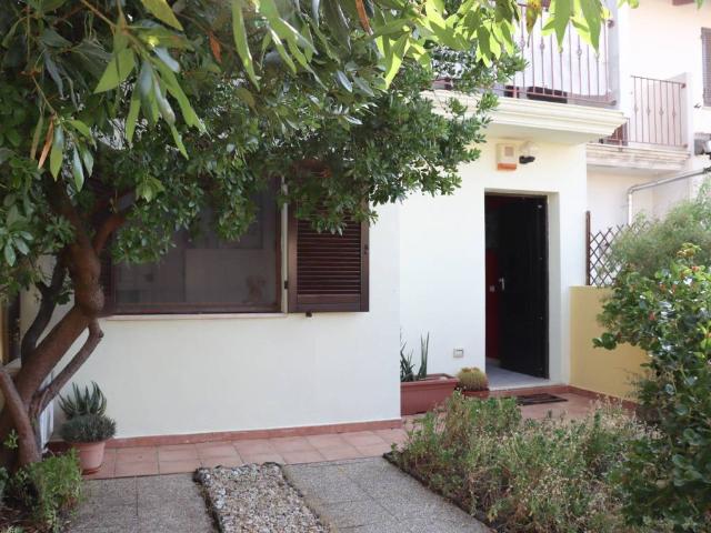 Villa Schiera in vendita a Dolianova, Sardigna/Sardegna
