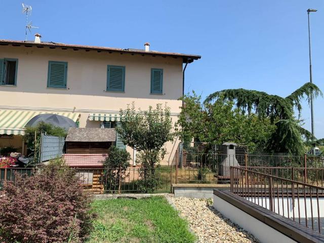 Villa Schiera in vendita a Dorno, Lombardia